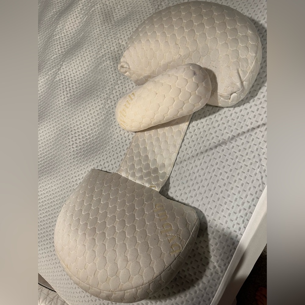 Baby Bub Maternity pillow